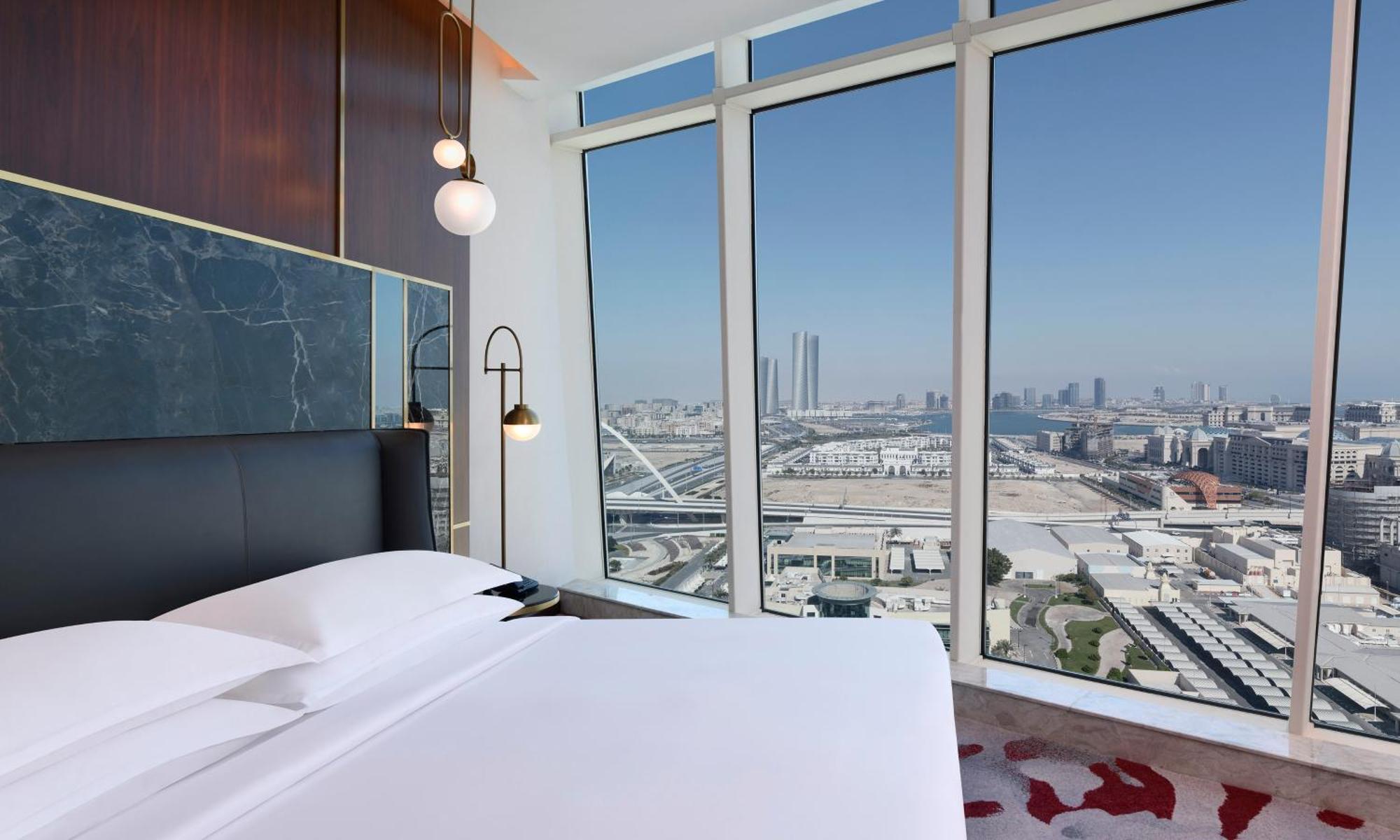 Velero Hotel Doha Lusail Екстер'єр фото A bedroom at the hotel
